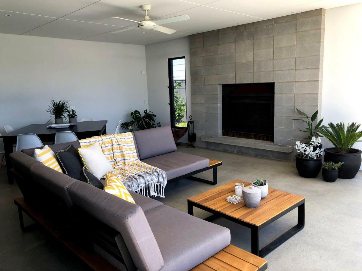 The Sinatra Holiday House - Couples Retreat Mulwala Exterior photo
